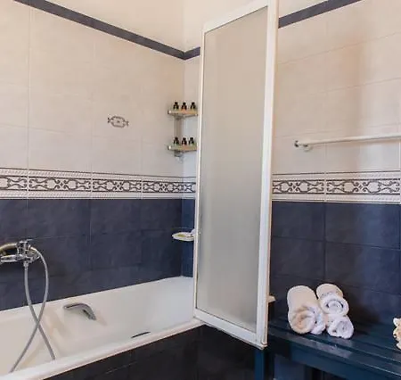 Sea Front * Νάουσα