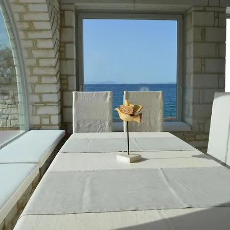 Villa Sea Front *