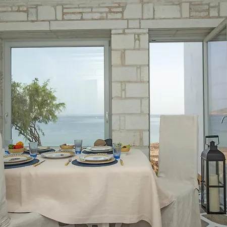 Villa Sea Front Naousa (Paros)
