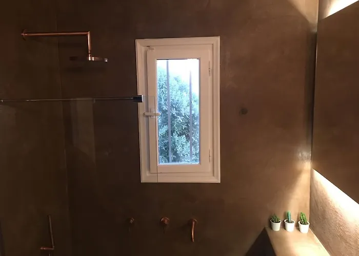 Sea Front Villa Náoussa